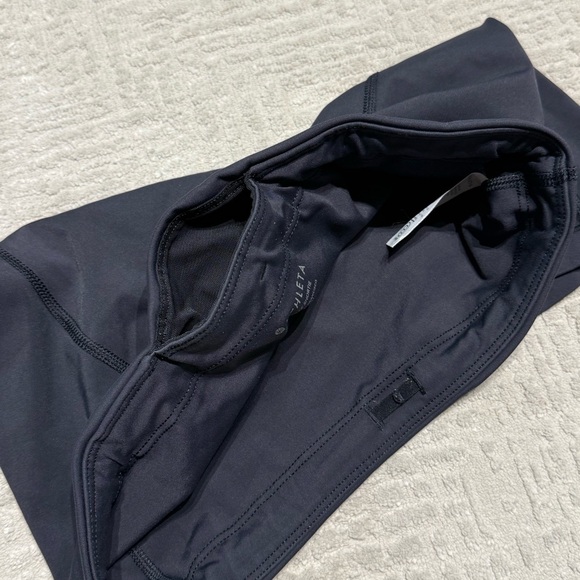 Athleta Ultimate 3" Athletic Shorts Running Shorts BLACK Women’s Small #566739 - Picture 5 of 9